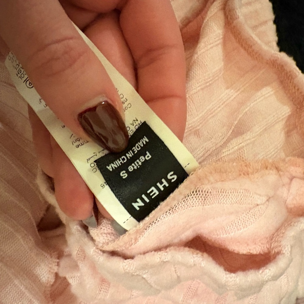 SHEIN Light Pink Ribbed Top - Picture 3 of 3